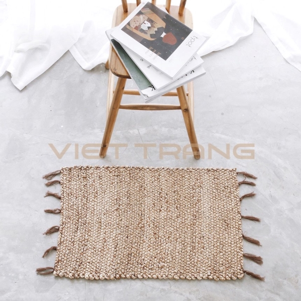 Water hyacinth doormat